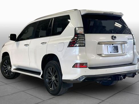 Used 2023 Lexus GX 460 Premium w/ Accessory Package AWD/4WD image 10