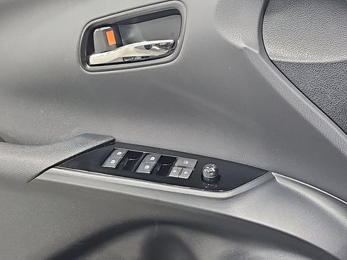 Used 2018 Toyota Prius Prime Advanced FWD image 30