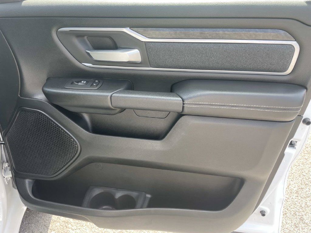 Used 2019 RAM 1500 Big Horn AWD/4WD image 30