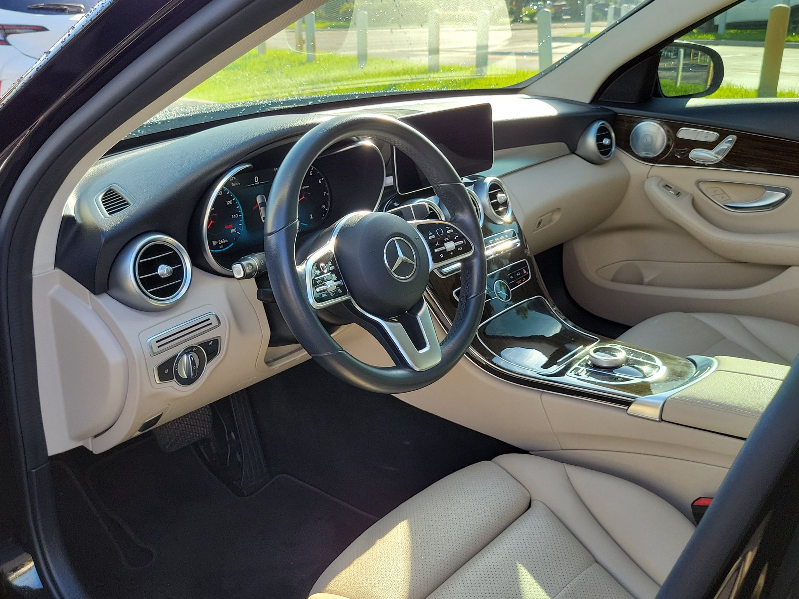 Used 2021 Mercedes-Benz C 300 Sedan image 15