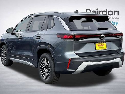 New 2025 Volkswagen Tiguan S AWD/4WD image 3
