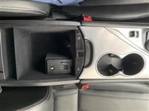 Used 2017 INFINITI Q60 2.0t w/ Premium Plus Package 2.0T image 34