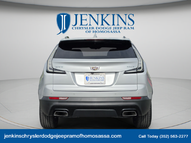 Used 2020 Cadillac XT4 Sport w/ LPO, Midnight Sport Package FWD image 6