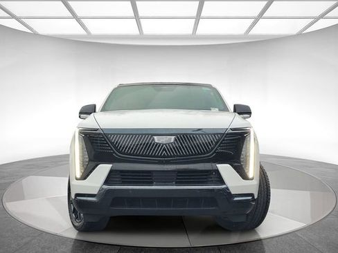 New 2025 Cadillac Escalade IQ Sport 2 w/ LPO, ONYX Package image 2