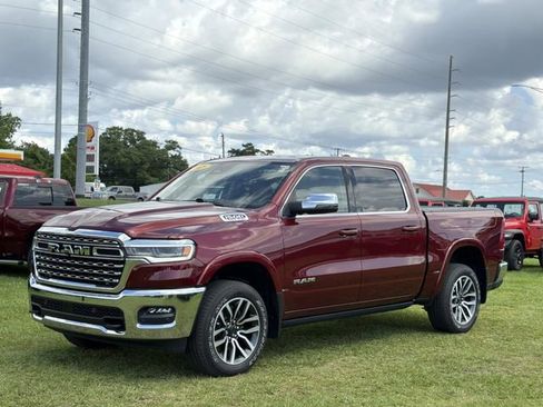Used 2025 RAM 1500 Limited AWD/4WD image 13