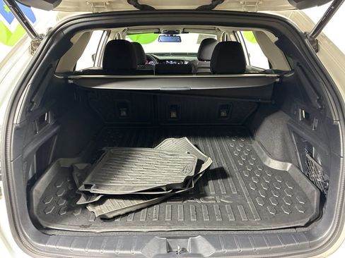 Used 2024 Subaru Outback Premium image 25