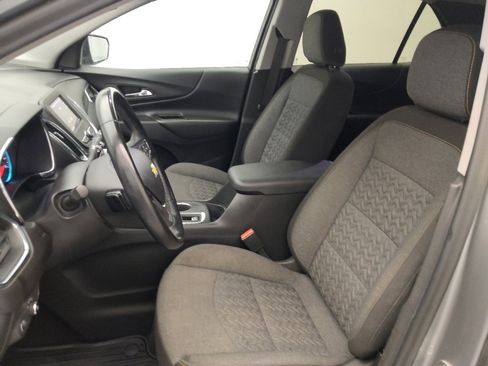 Used 2023 Chevrolet Equinox LT FWD image 17