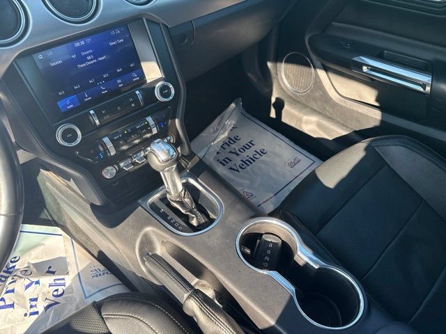 Used 2020 Ford Mustang GT Premium w/ Black Accent Package RWD image 27