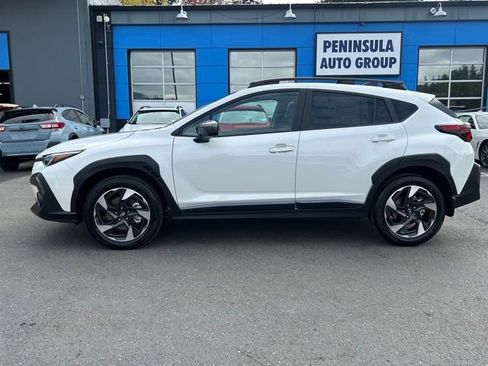 New 2025 Subaru Crosstrek 2.5i Limited w/ Crosstrek Mirror Package image 5