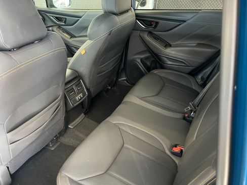 Used 2025 Subaru Forester Wilderness AWD/4WD image 10
