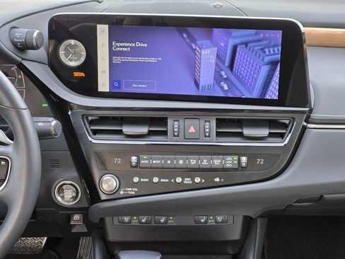 Certified 2023 Lexus ES 350 w/ Premium Package image 24