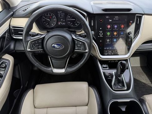 Used 2025 Subaru Outback Limited image 11