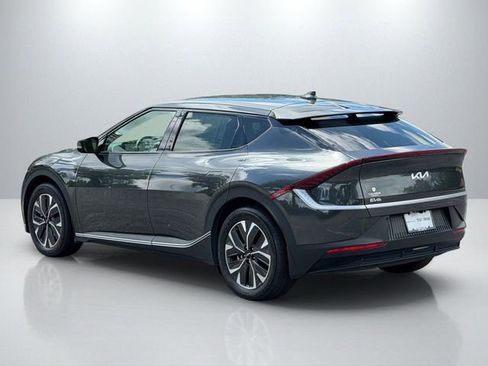 Certified 2024 Kia EV6 Light RWD image 5