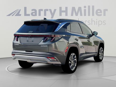 New 2026 Hyundai Tucson Limited AWD/4WD image 7
