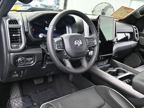 Used 2025 RAM 1500 Laramie w/ Night Edition image 13