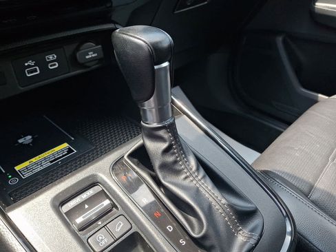 Used 2024 Honda CR-V EX-L image 17
