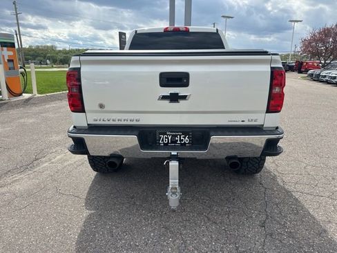 Used 2014 Chevrolet Silverado 1500 LTZ AWD/4WD image 4