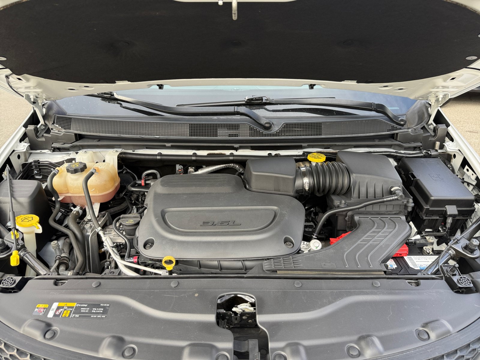 Used 2022 Chrysler Voyager LX FWD image 20