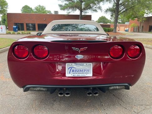 Used 2007 Chevrolet Corvette Convertible w/ Preferred Equipment Group image 7