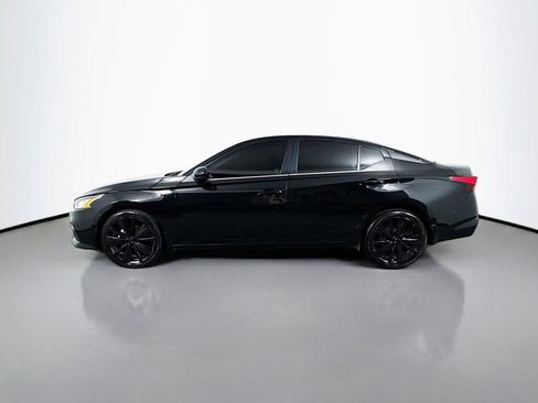 Used 2021 Nissan Altima 2.5 SR AWD/4WD image 2