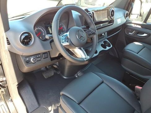 New 2026 Mercedes-Benz Sprinter 2500 image 12