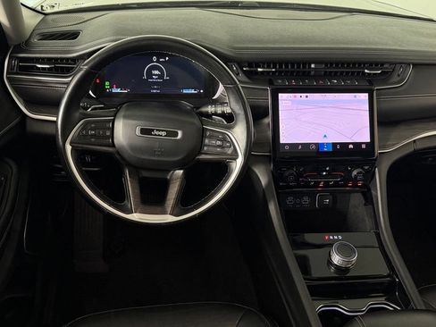 Used 2021 Jeep Grand Cherokee L Limited RWD image 15