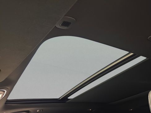 Used 2024 Jeep Wagoneer Series II image 16