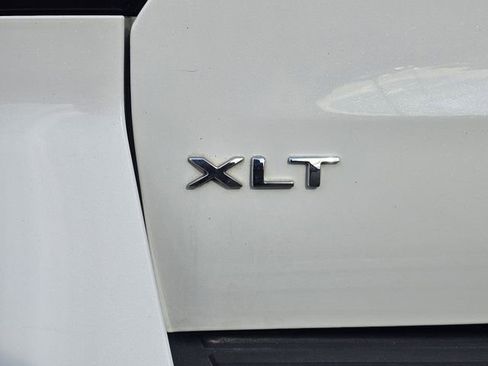 Used 2023 Ford Expedition XLT image 36