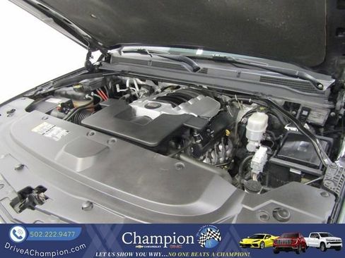 Used 2018 Cadillac Escalade ESV Platinum image 54
