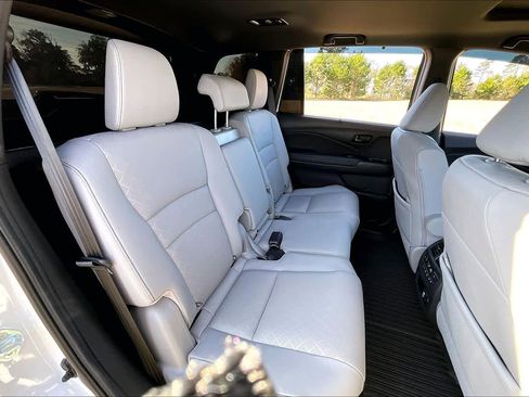 Used 2023 Honda Passport Elite image 20