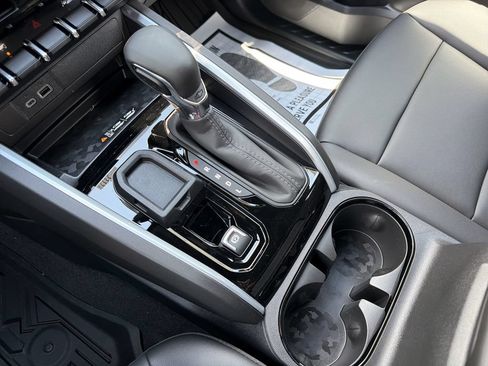 New 2026 Chevrolet Colorado LT w/ LT Convenience Package RWD image 7