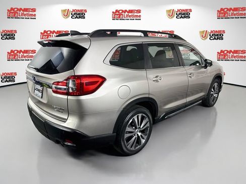Used 2019 Subaru Ascent Limited AWD/4WD image 15