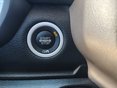 Certified 2022 RAM 1500 Laramie AWD/4WD image 33