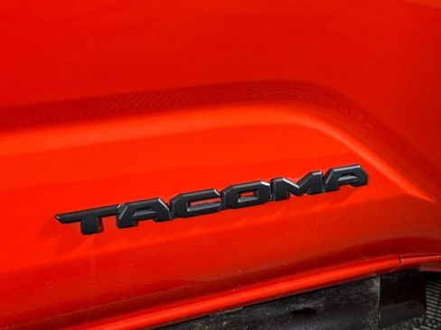 Certified 2024 Toyota Tacoma TRD Sport w/ TRD Sport Upgrade Package AWD/4WD image 18