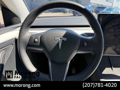 Used 2023 Tesla Model Y Long Range AWD/4WD image 32