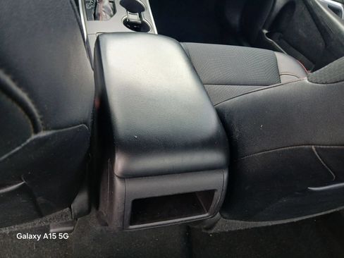 Used 2017 Toyota Camry SE FWD image 28