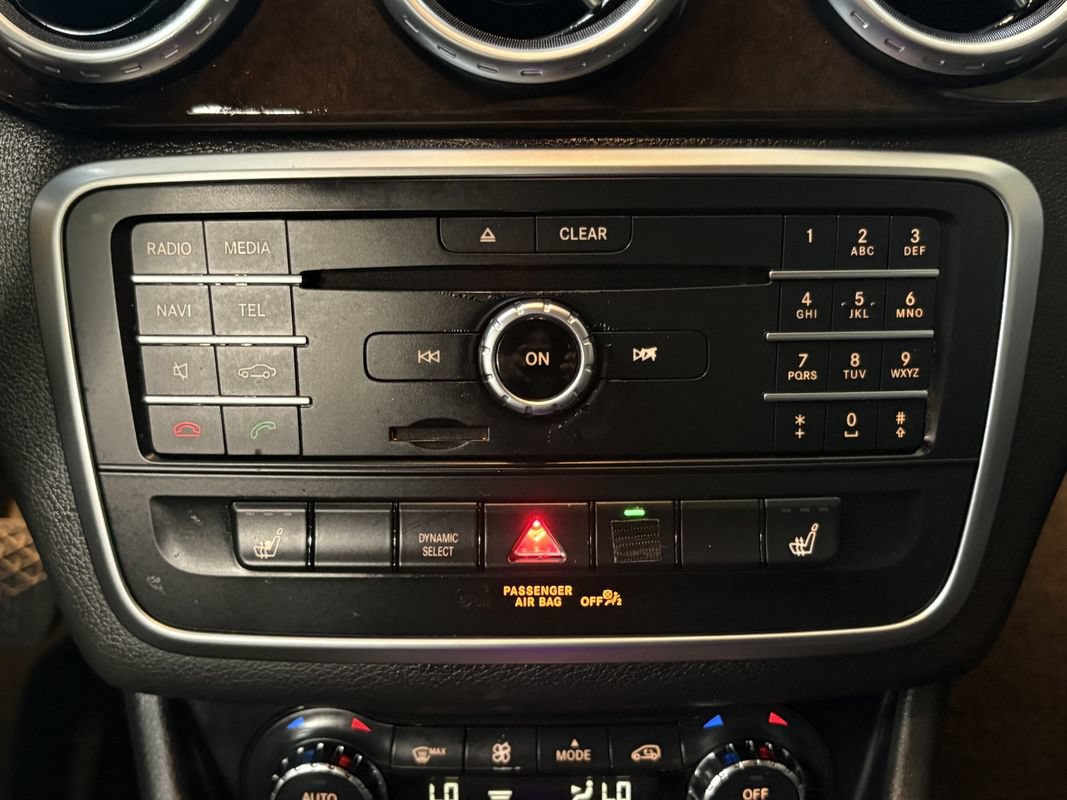 Used 2016 Mercedes-Benz GLA 250 image 14