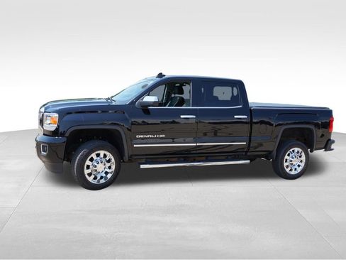 Used 2019 GMC Sierra 2500 Denali AWD/4WD image 10