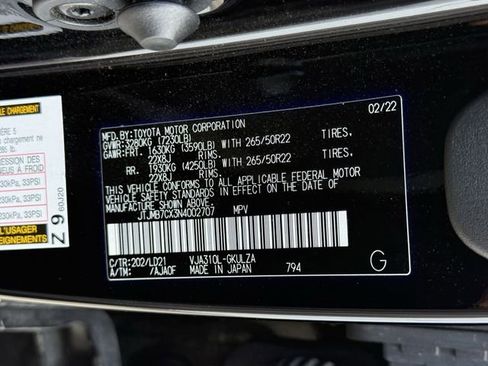 Used 2022 Lexus LX 600 F Sport w/ Accessory Package (Z1) image 38