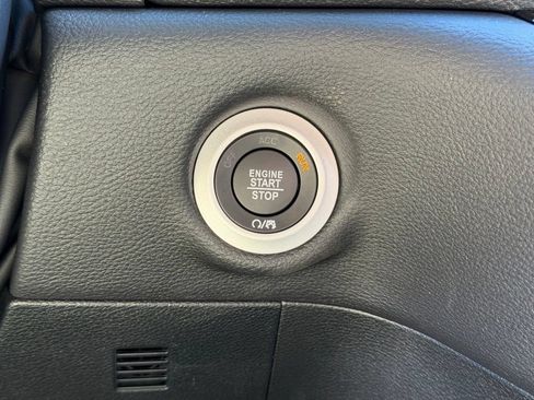 New 2026 Chrysler Pacifica Select w/ S Appearance Package FWD image 25