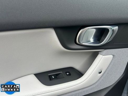 Used 2023 Polestar Polestar 2 w/ Pilot Pack image 13