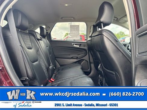Used 2024 Ford Edge Titanium AWD/4WD image 28