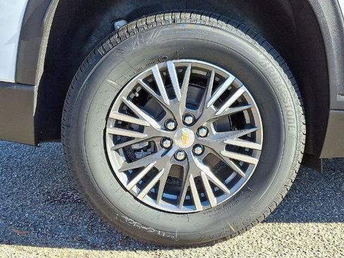 New 2026 Chevrolet Traverse LT w/ Driver Confidence Package image 5