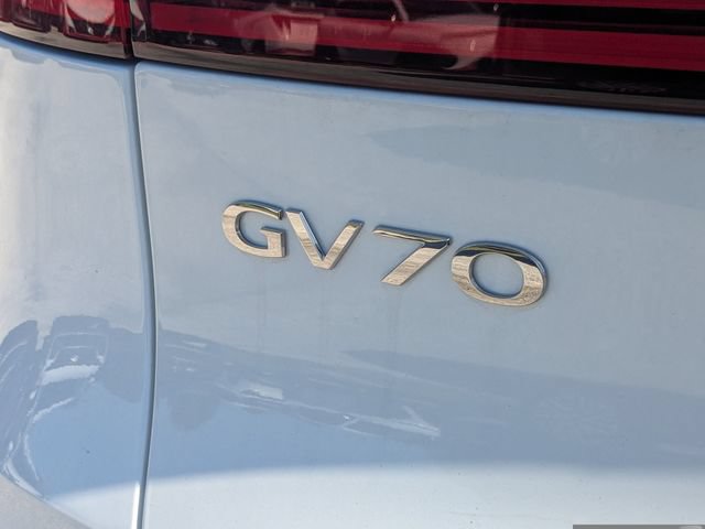 New 2025 Genesis GV70 2.5T w/ Sport Prestige Package AWD/4WD image 13