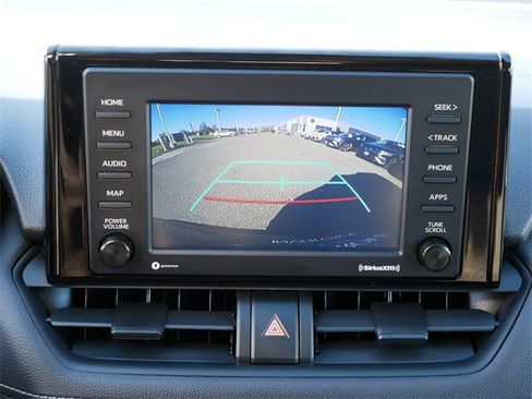 Used 2020 Toyota RAV4 XLE image 34