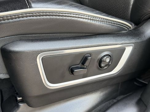 Used 2021 RAM 1500 Laramie image 23