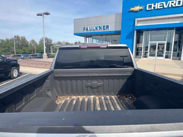 Used 2022 Chevrolet Silverado 1500 LT Trail Boss w/ Bed Protection Package AWD/4WD image 11