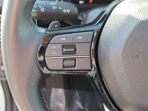 Used 2022 Honda Civic Touring image 23