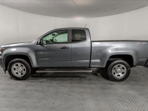 Used 2022 Chevrolet Colorado W/T w/ WT Convenience Package image 3