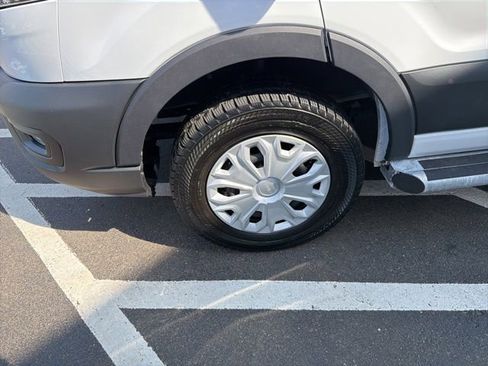 Used 2024 Ford Transit 250 Low Roof w/ Exterior Upgrade Package image 28